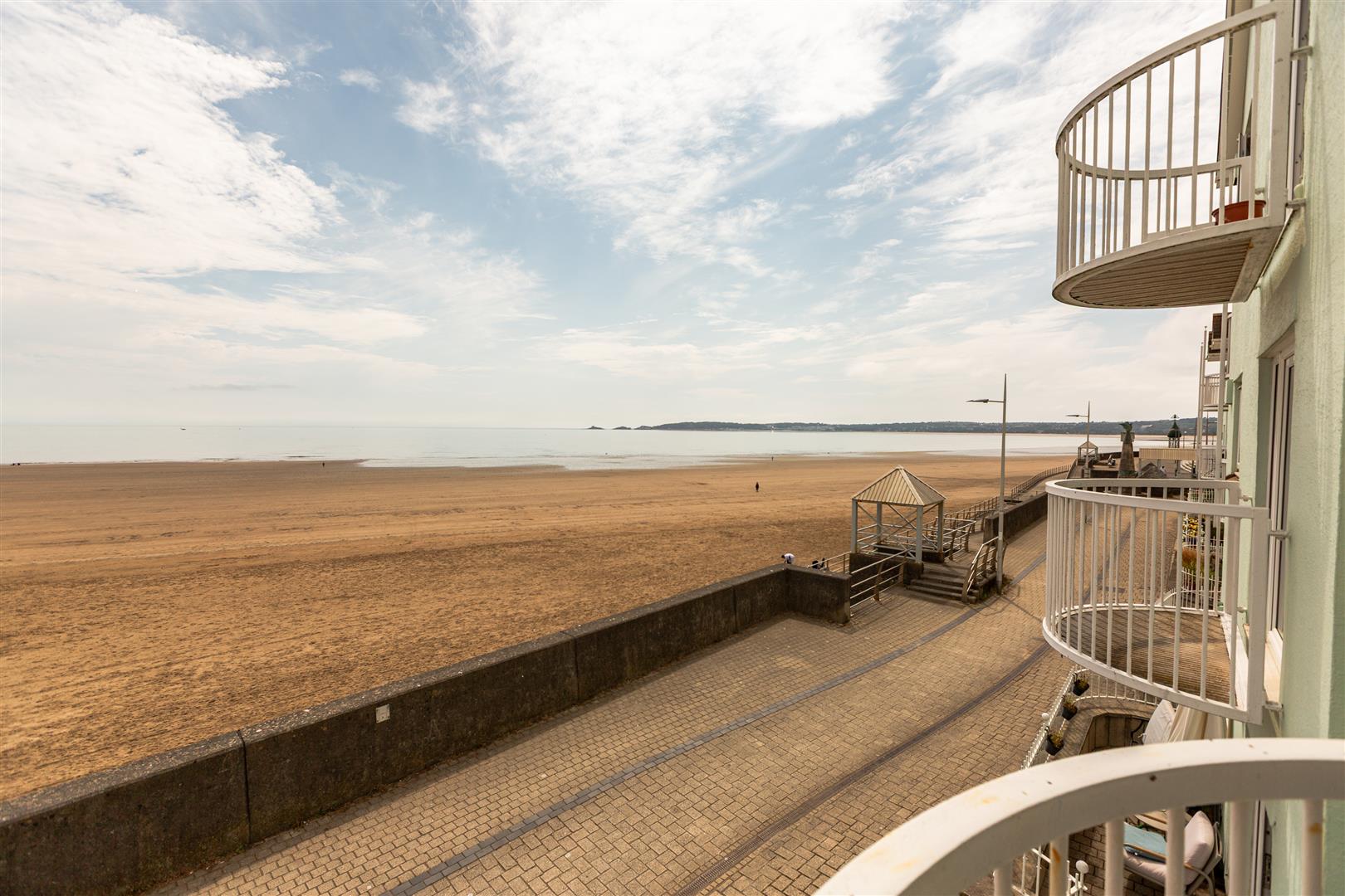 Marine Walk, Marina, Swansea, SA1 1YQ
